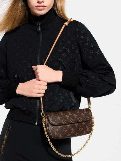 POCHETTE WALLET ON CHAIN IVY