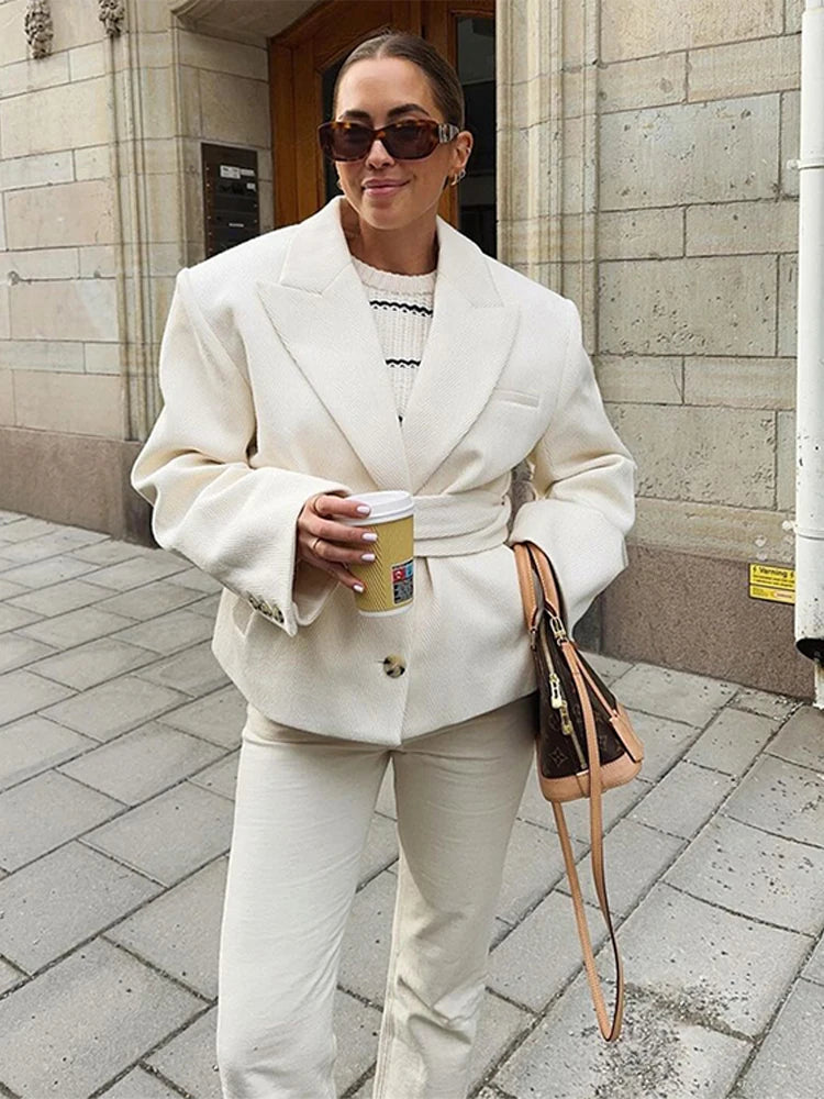 WHITE BELTED LAPEL BLAZER