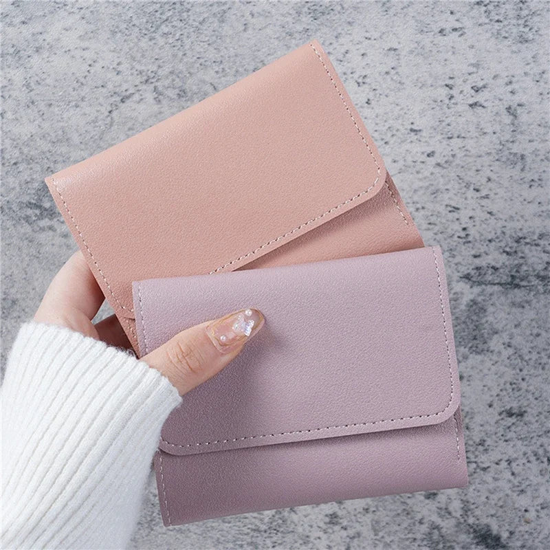 CUTE WOMEN'S SHORT WALLET