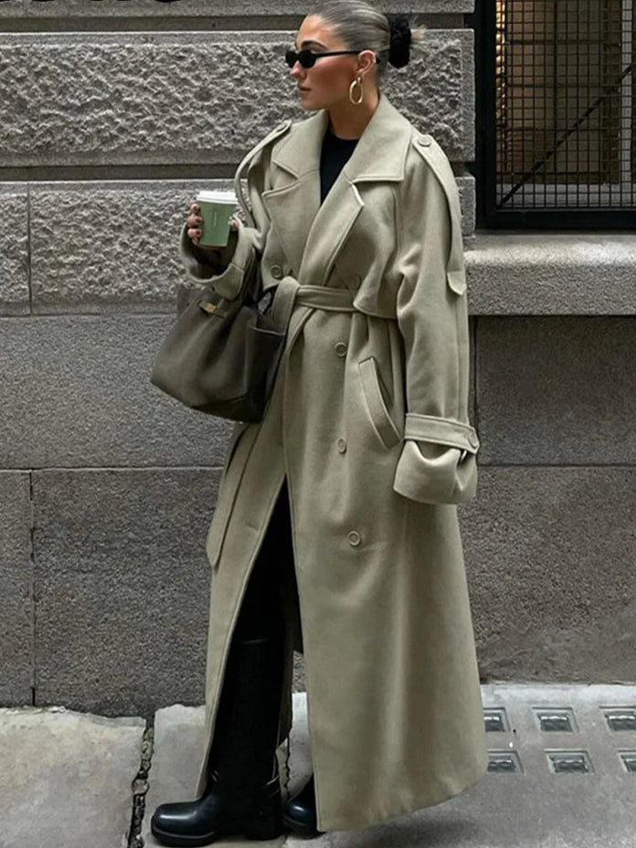 ELEGANTE CAPPOTTO LUNGO IN LANA