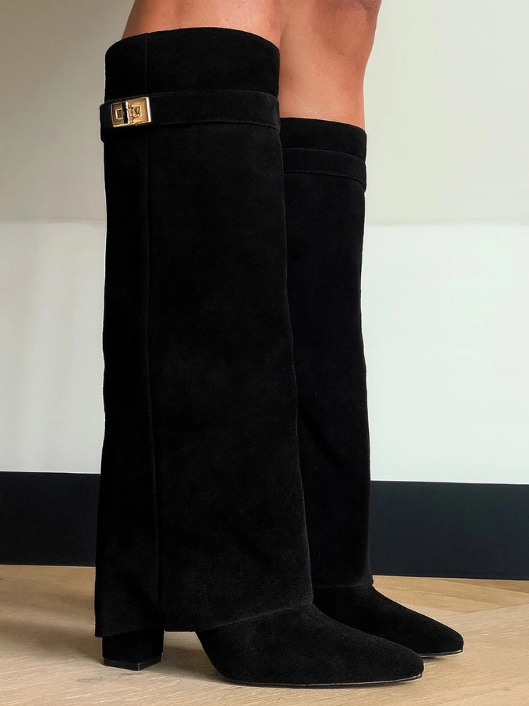 BOTTES EN DAIM POUR L’AUTOMNE