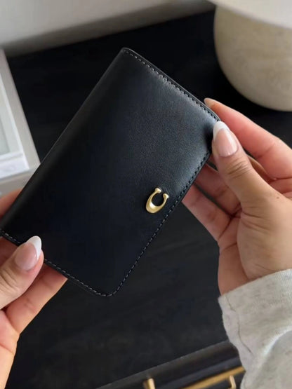 ÉTUI À CARTES ESSENTIEL SLIM